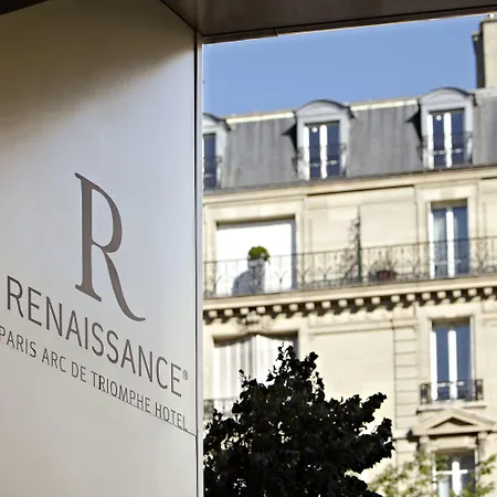 Hotel Renaissance Arc De Triomphe 5*