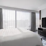 Hotell Renaissance Arc De Triomphe
