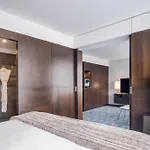 Renaissance Arc De Triomphe 5* Paris