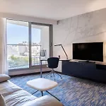 Hotell Renaissance Arc De Triomphe