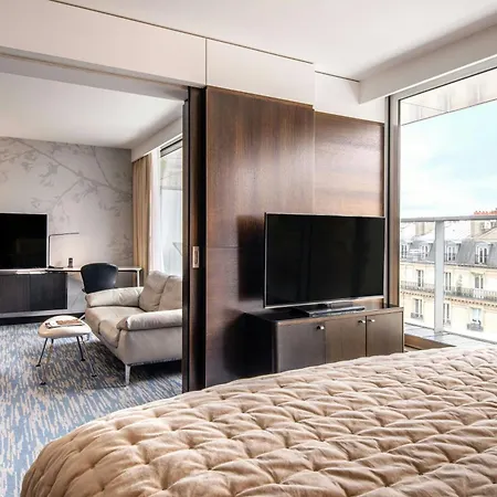 Renaissance Arc De Triomphe 5* Paris