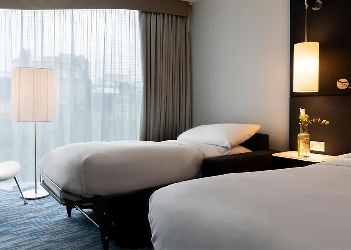 Hotel Renaissance Arc De Triomphe Paris