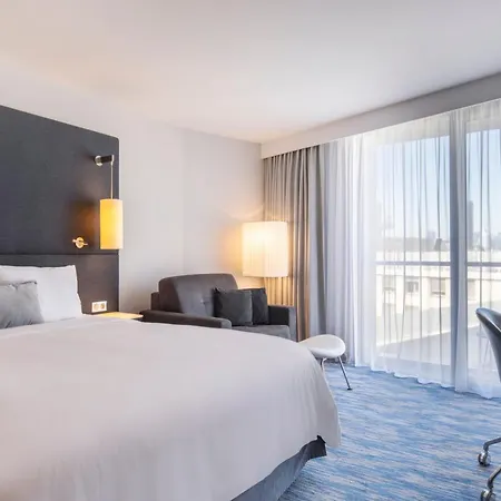 巴黎凯旋门万丽酒店 5*