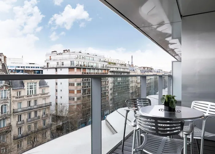 ルネッサンス アルク ドゥ トリオンフ