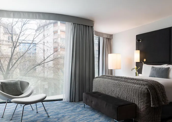 ルネッサンス アルク ドゥ トリオンフ