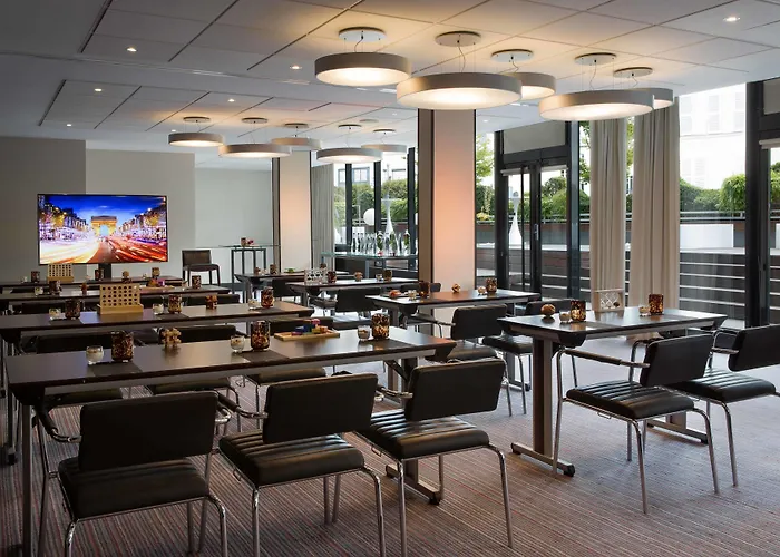 ルネッサンス アルク ドゥ トリオンフ ホテル