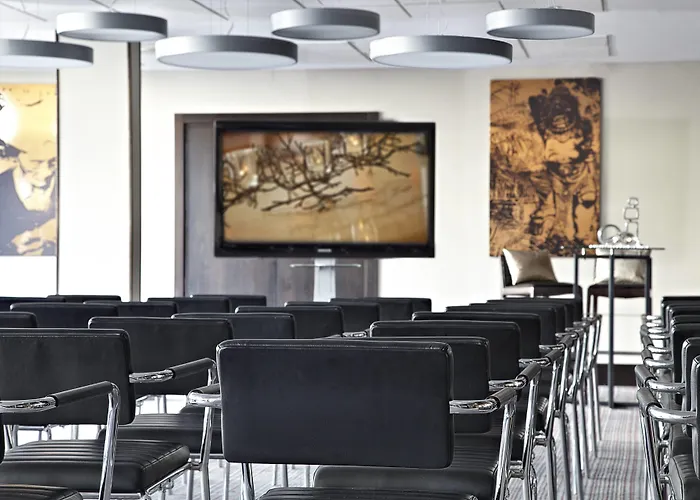 ルネッサンス アルク ドゥ トリオンフ 5*